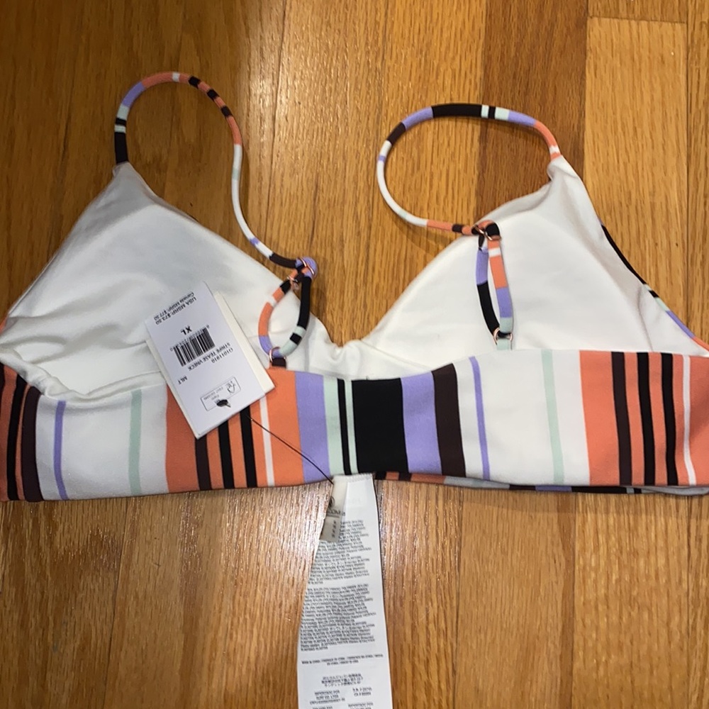 NWT!! Volcom Stripe Tease V-Neck Bikini Top Size XL - Picture 5 of 7